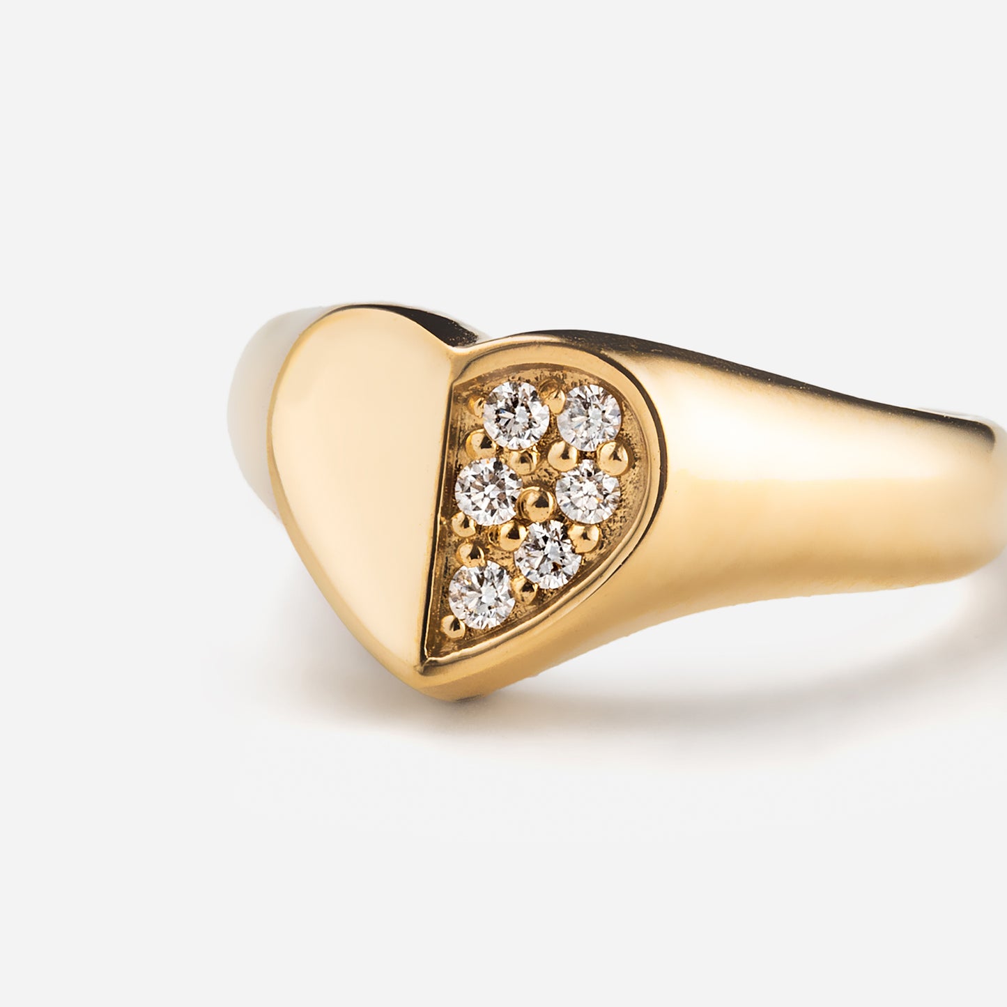 refined legacy collection / folded heart pave diamond signet ring K18YG
