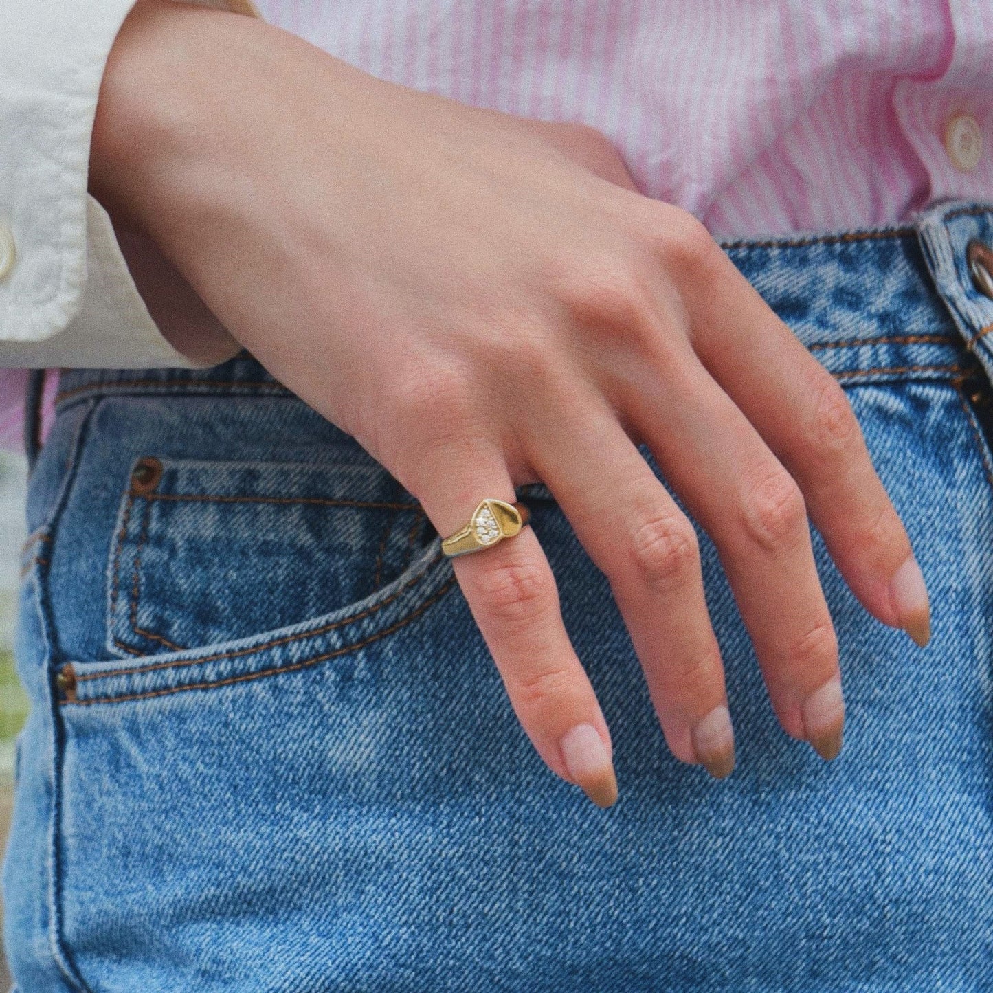 refined legacy collection / folded heart pave diamond signet ring K18YG