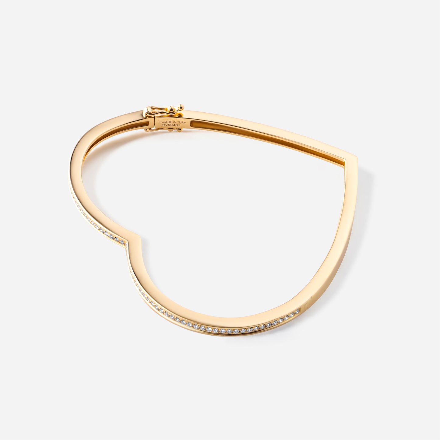new basic collection / heart hug silhouette diamond bangle 0.6ct K18YG