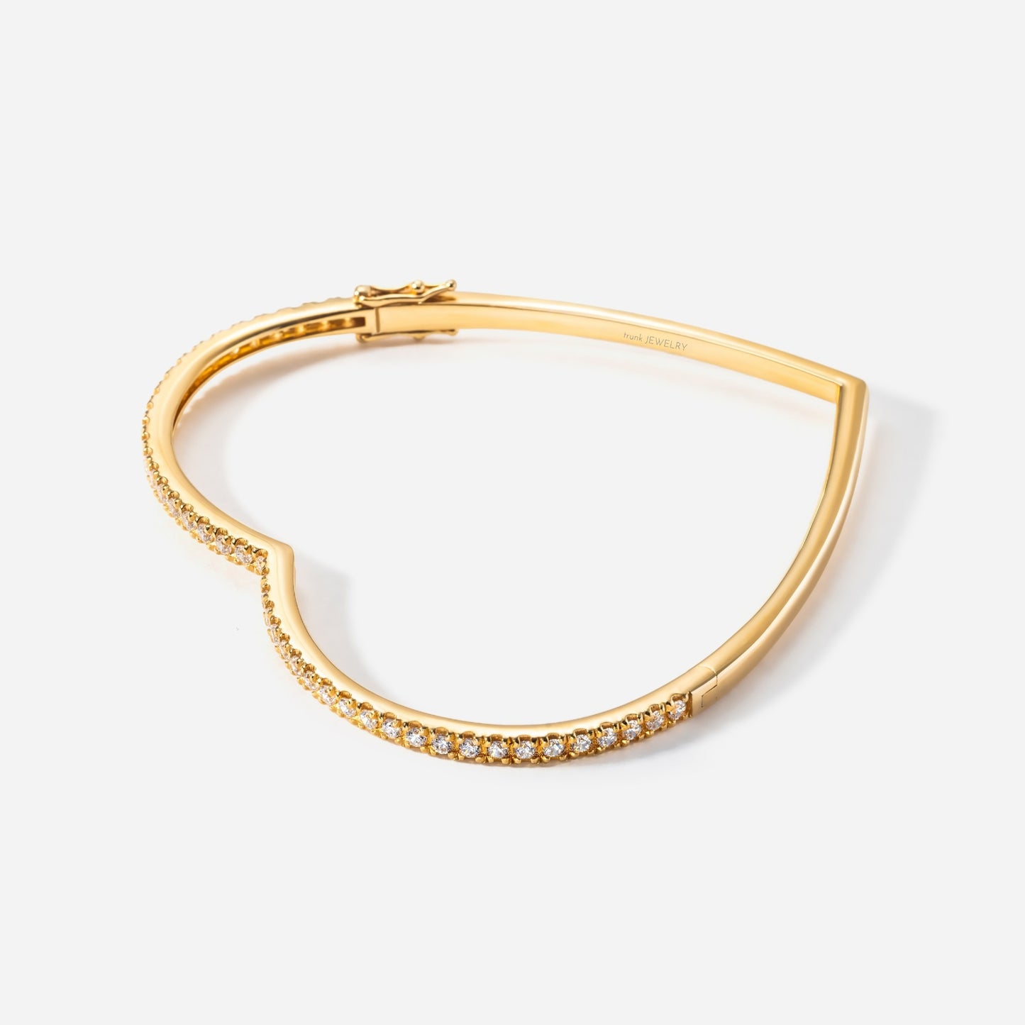 Shūren shinka collection / heart hug silhouette diamond bangle K18YG