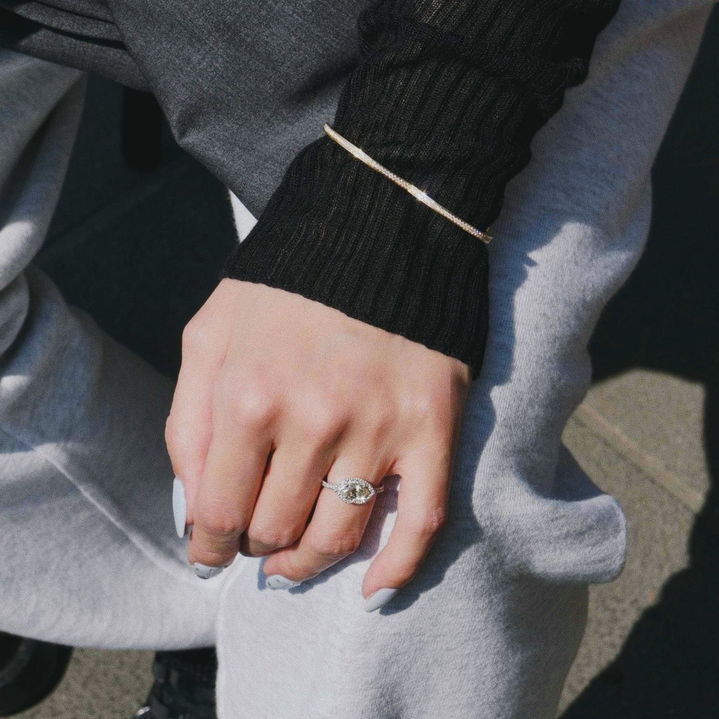new basic collection / luxe kiss cut diamond halo ring Pt950