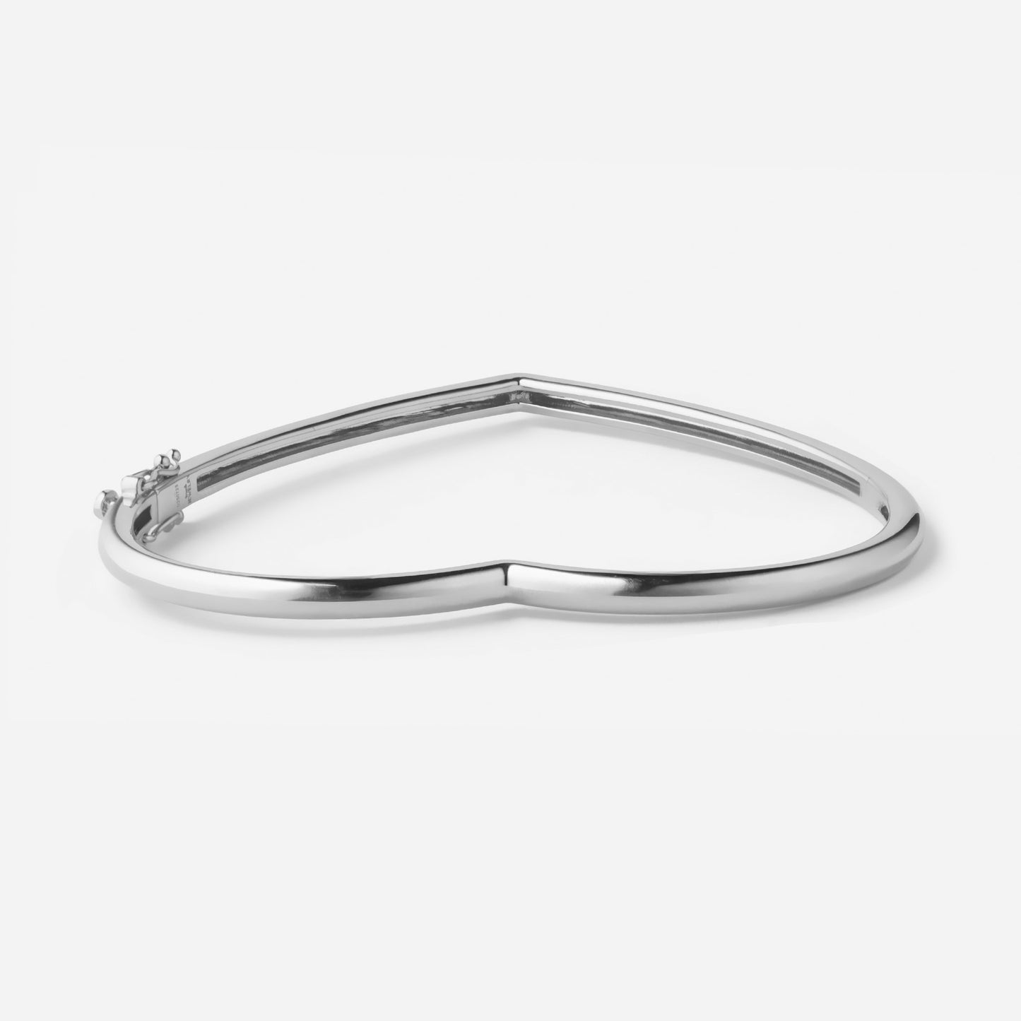 Shūren shinka collection / heart hug silhouette bangle Pt950