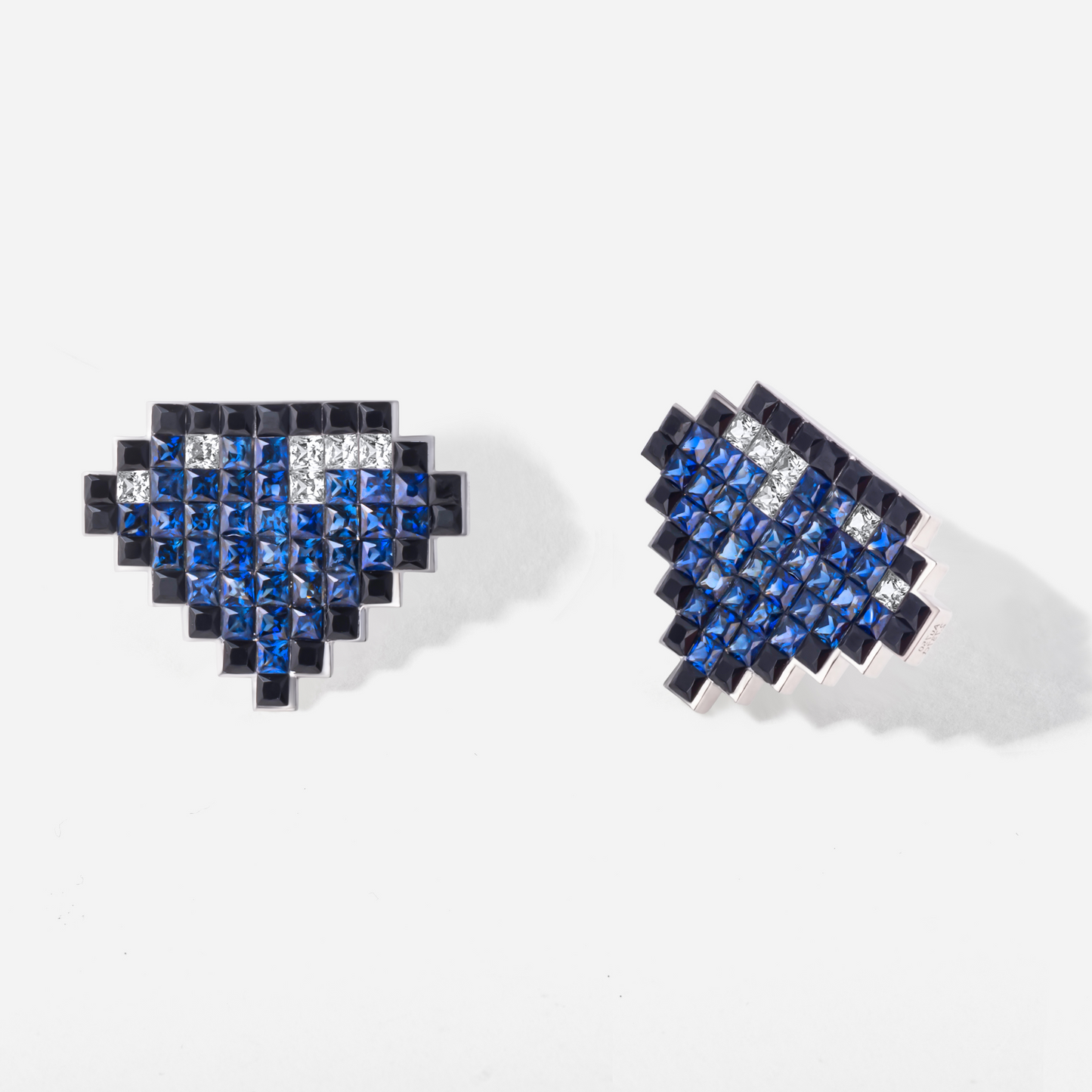 refined legacy collection / 8-bit bijou Invisible setting earring pair K18WG