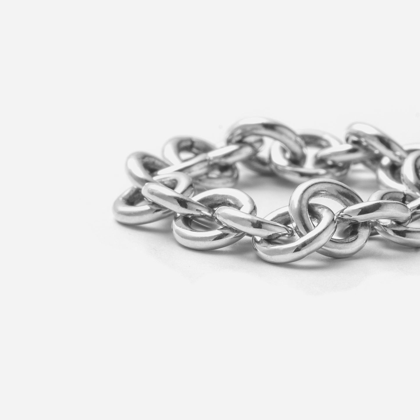 chain collection / large size luxe round chain ring WG