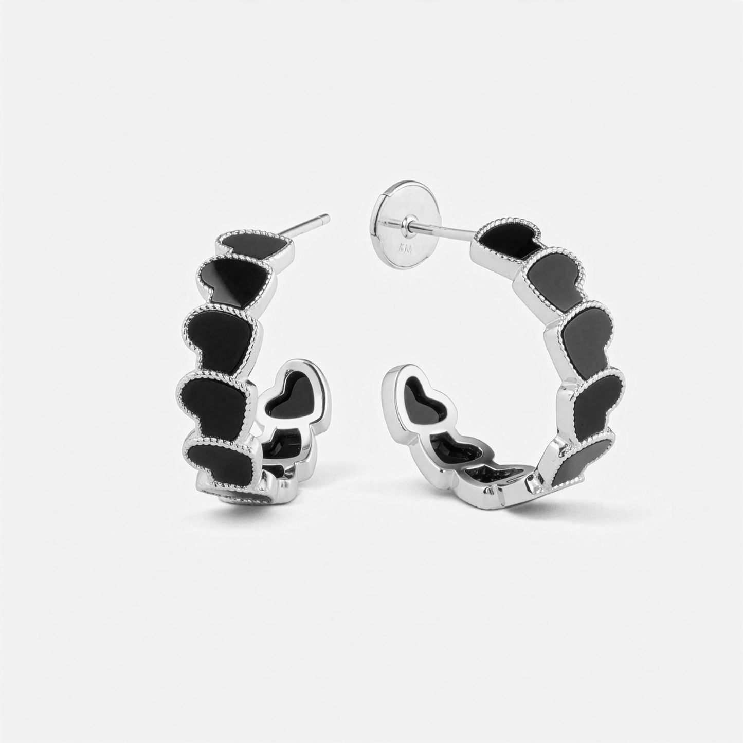 eternal heart collection / onyx inlay rope heart hoop earring medium K18WG