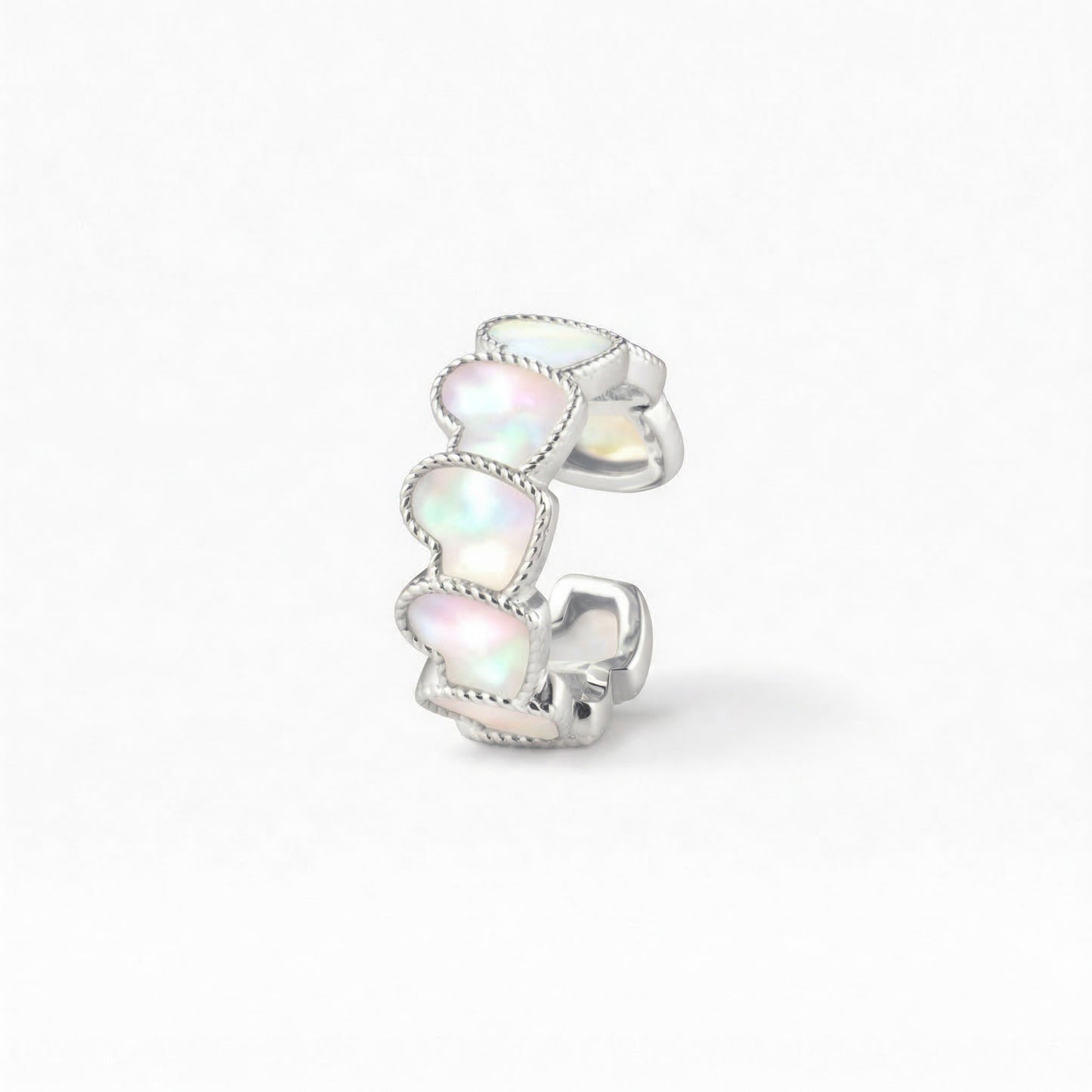 refined legacy collection / mother of pearl inlay rope heart earcuff K18WG