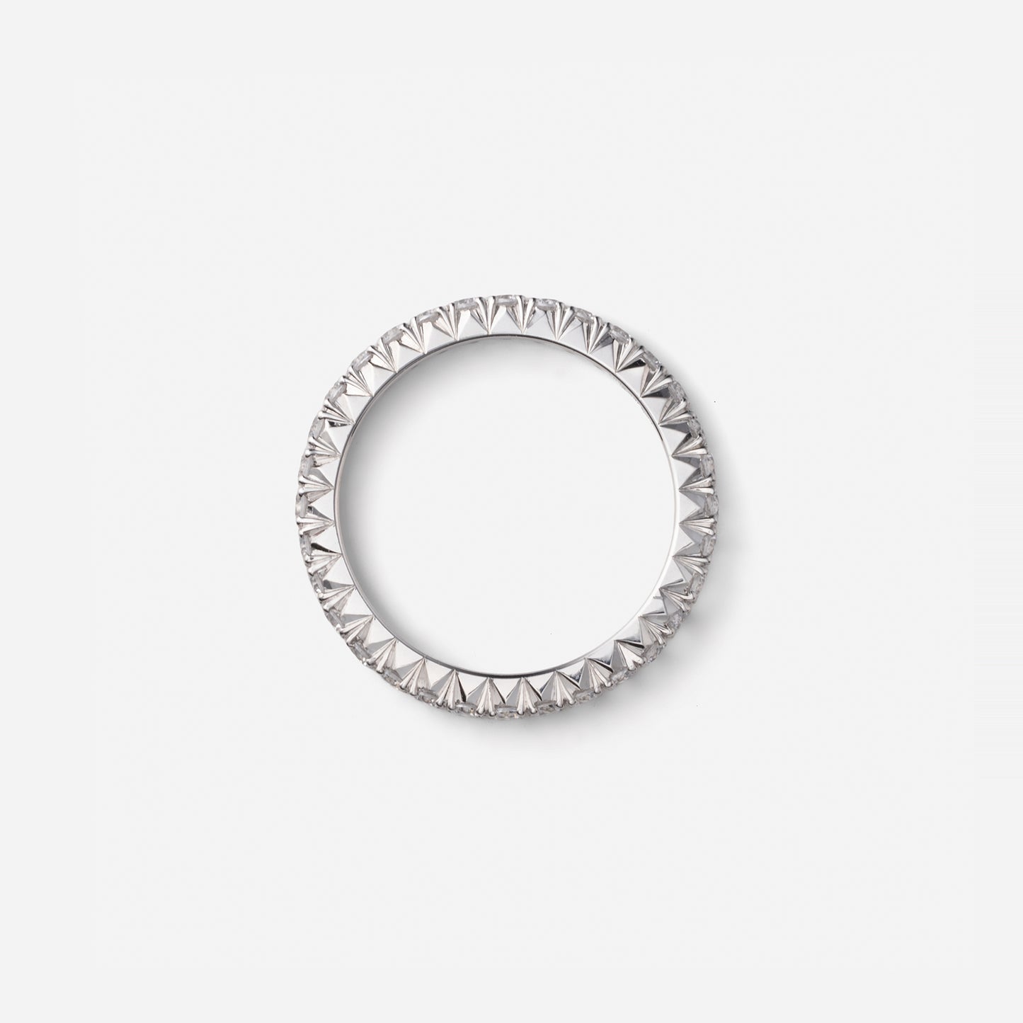 refined legacy collection / modern french setting diamond eternity ring pt950