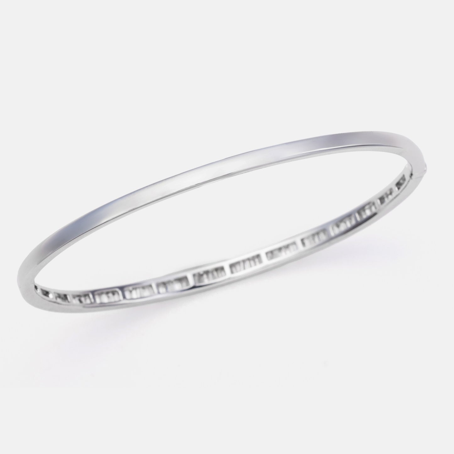 basic collection / super basic tapered baguette diamond bangle 1.2ct Pt950